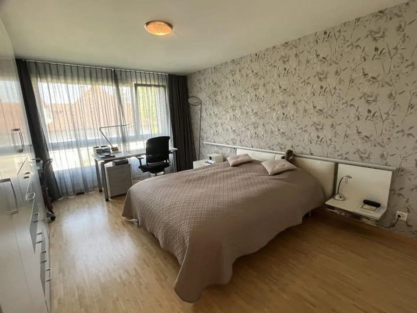 5-room penthouse apartment in an unobstructed top location in Aarau - Photo 3 of 8