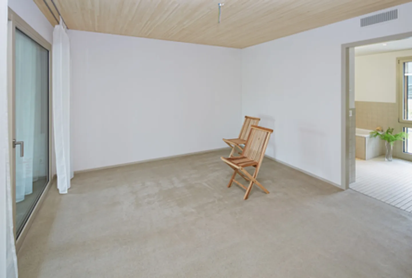 3.5 Room Apartment - Photo 8 of 8