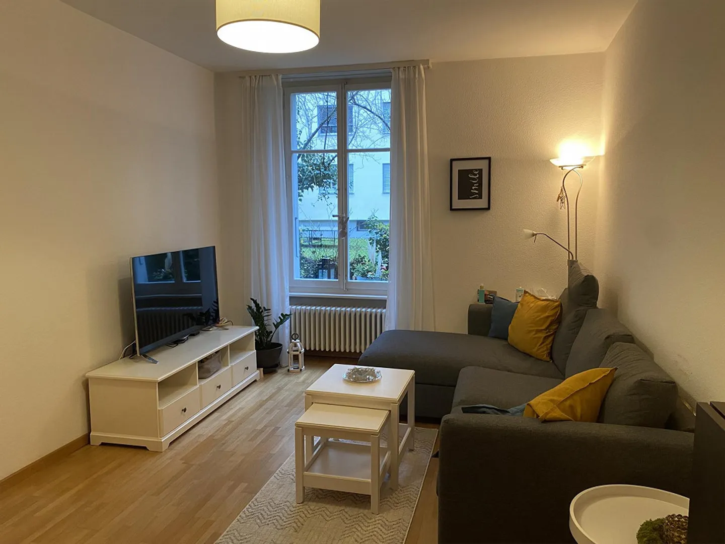 Appartement meublé de 2,5 pièces à sous-louer (février à décembre 26) - Photo 2 sur 10