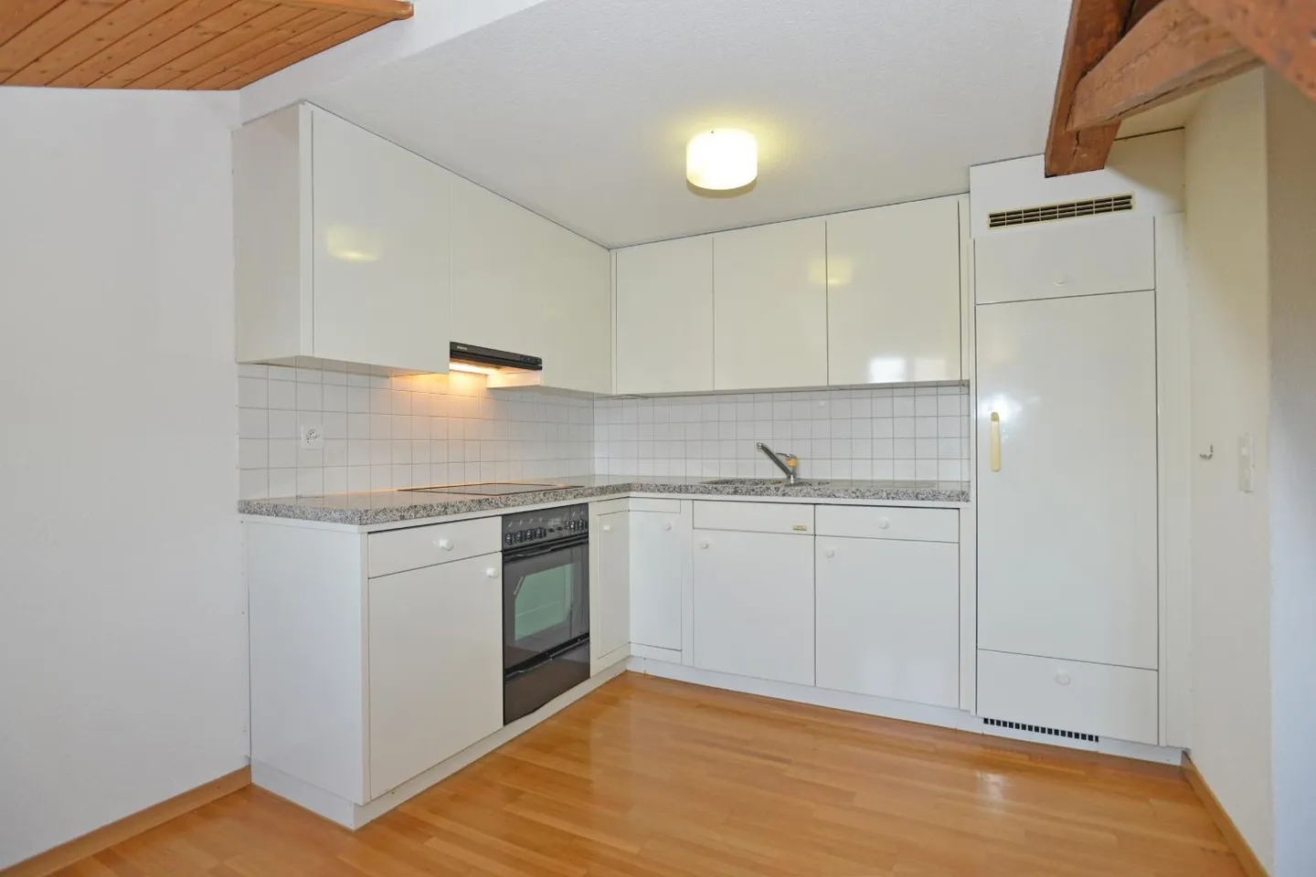2-room apartment - Photo 5 of 8