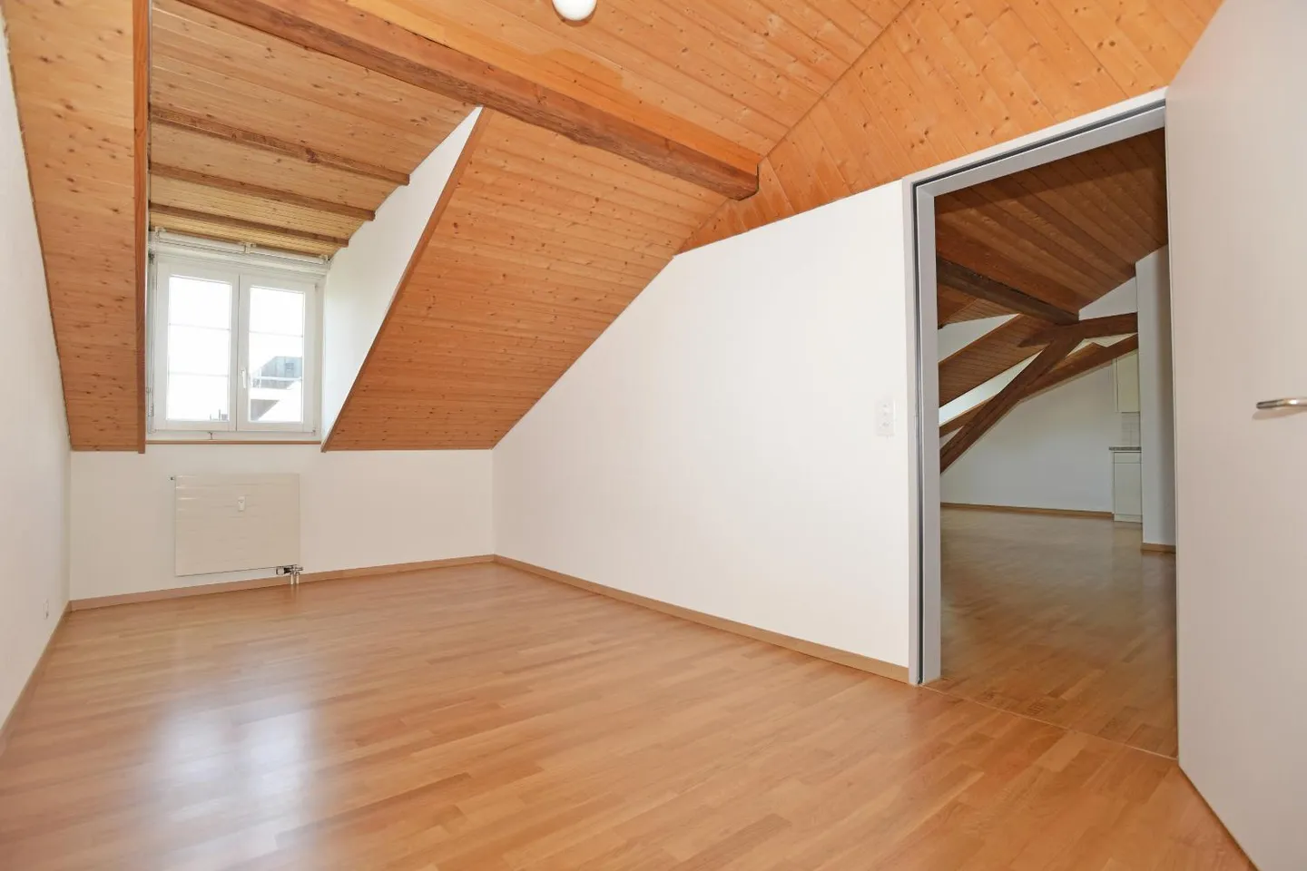 2-room apartment - Photo 7 of 8