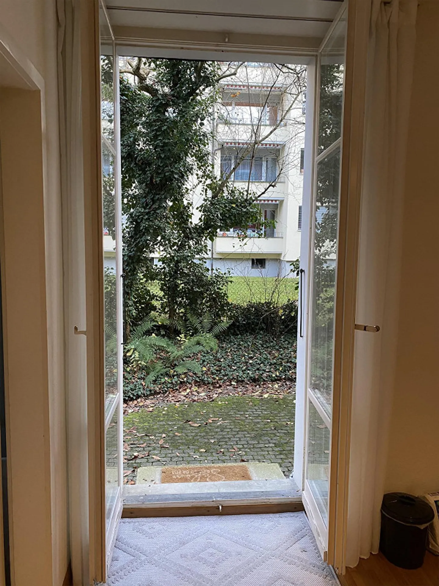 Appartement meublé de 2,5 pièces à sous-louer (février à décembre 26) - Photo 8 sur 10