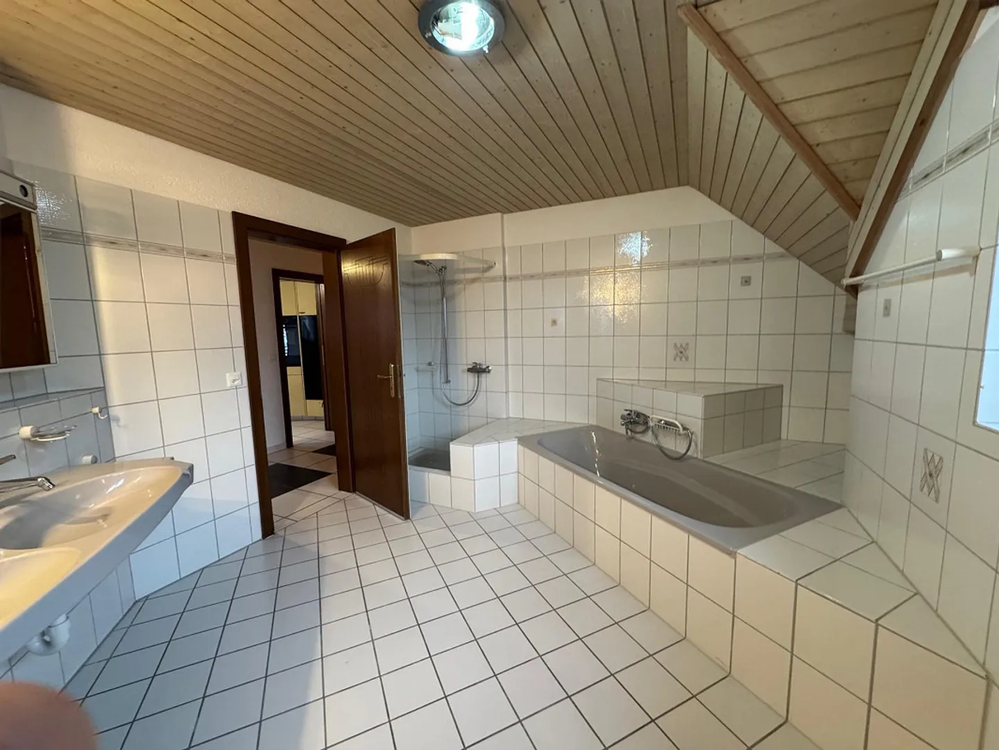 Attikawohnung mit 185m2, Balkon - Foto 7 von 12