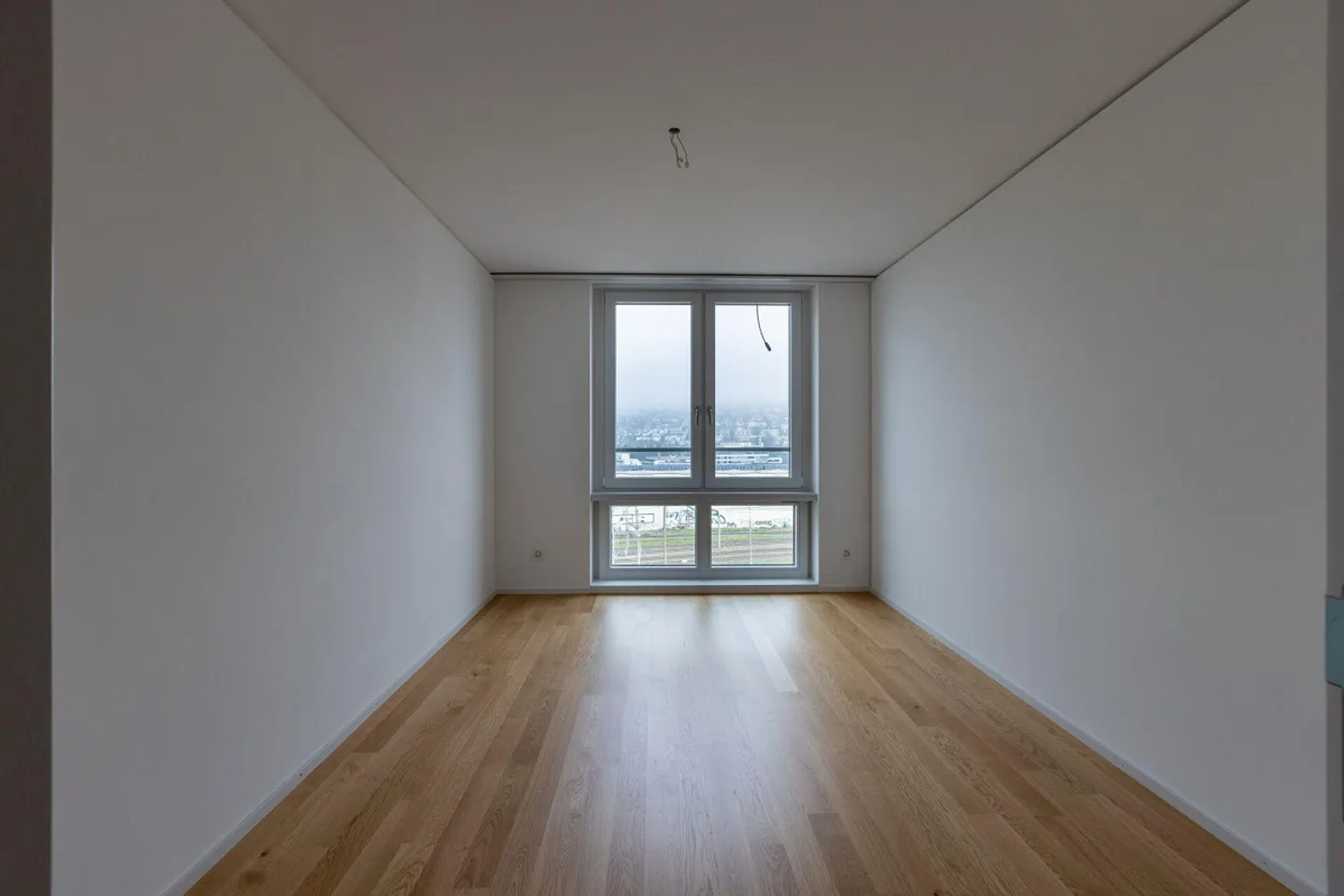 Appartement spacieux de 3,5 pièces 17.12 avec vue exclusive - Photo 13 sur 14