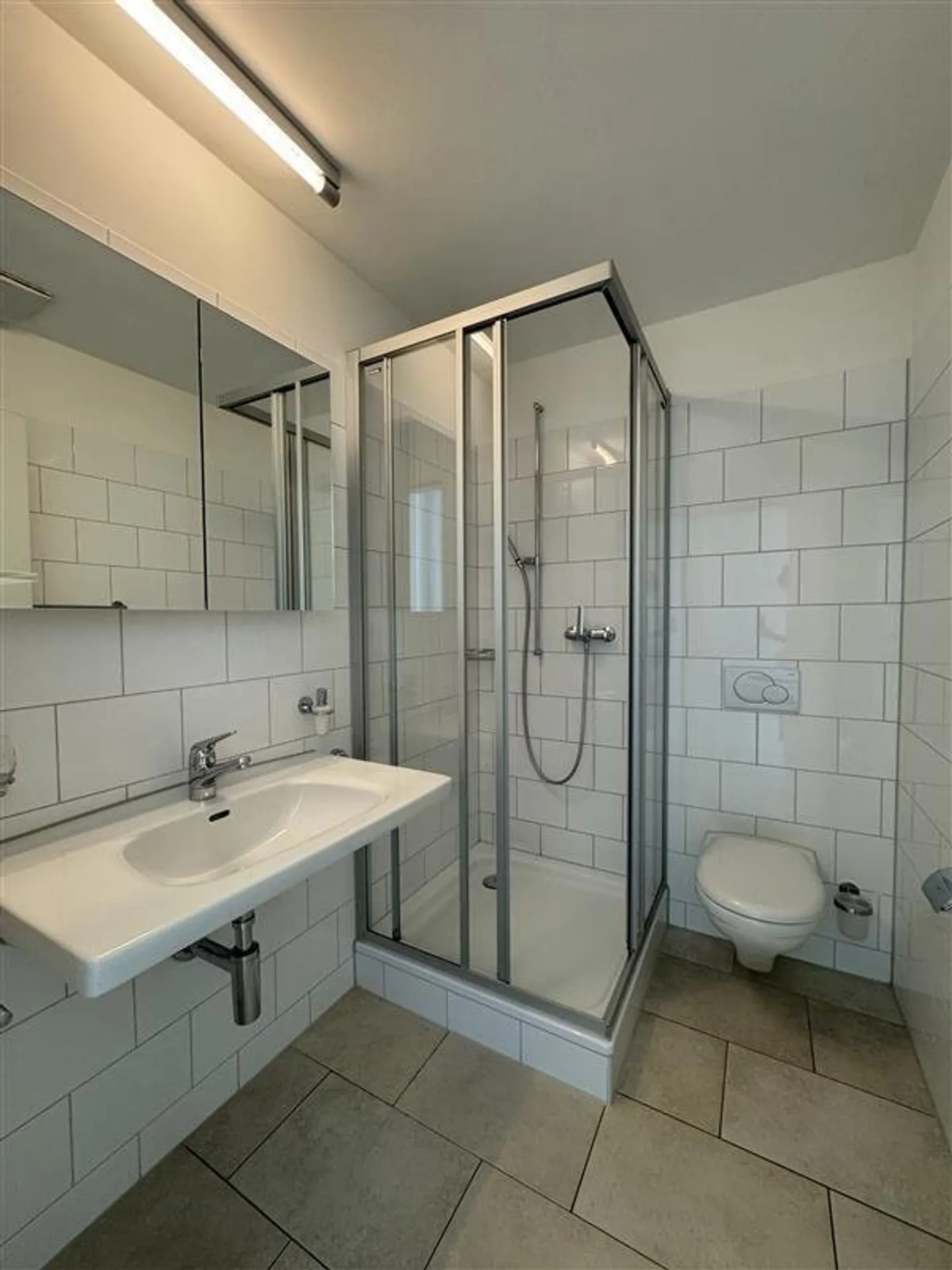 Elegante appartamento di 3,5 stanze con stanza hobby aggiuntiva - Foto 7 di 12