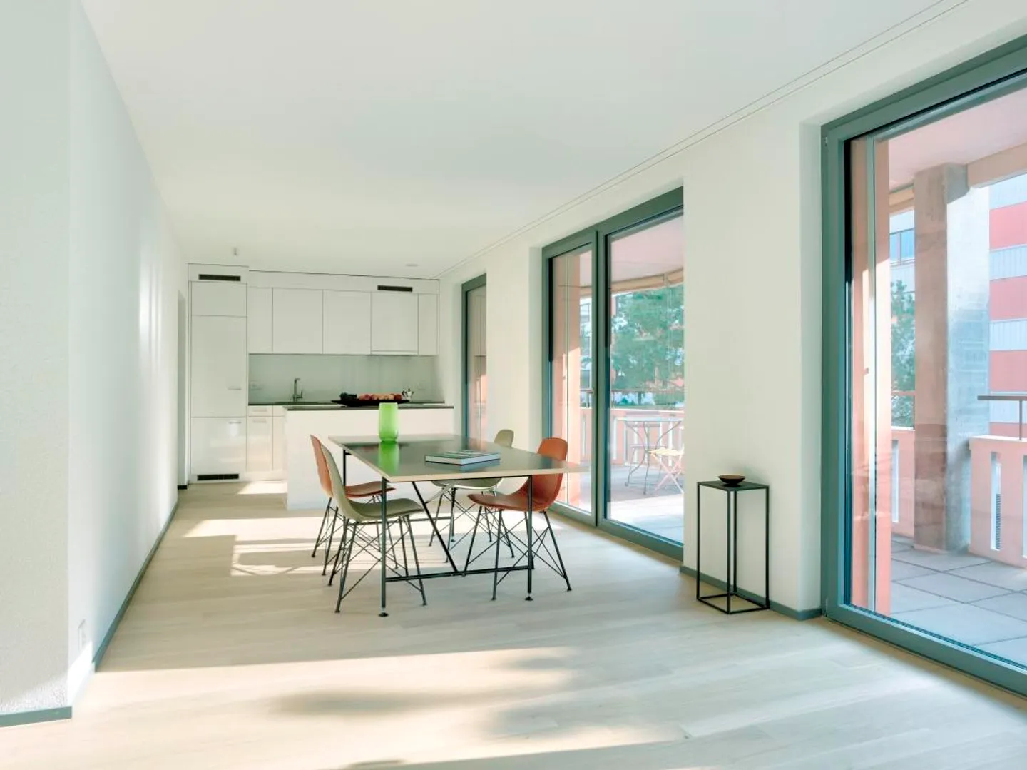 Appartement charmant dans un emplacement calme et bien entretenu - Photo 4 sur 10
