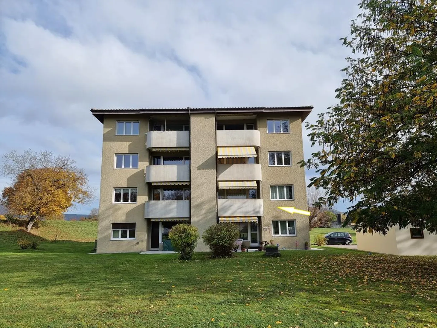 Renovierte Wohnung in Neunkirch - Foto 1 von 9