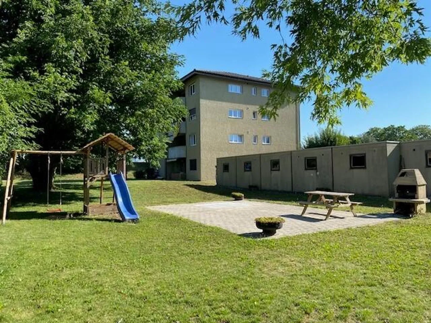 Renovierte Wohnung in Neunkirch - Foto 2 von 9