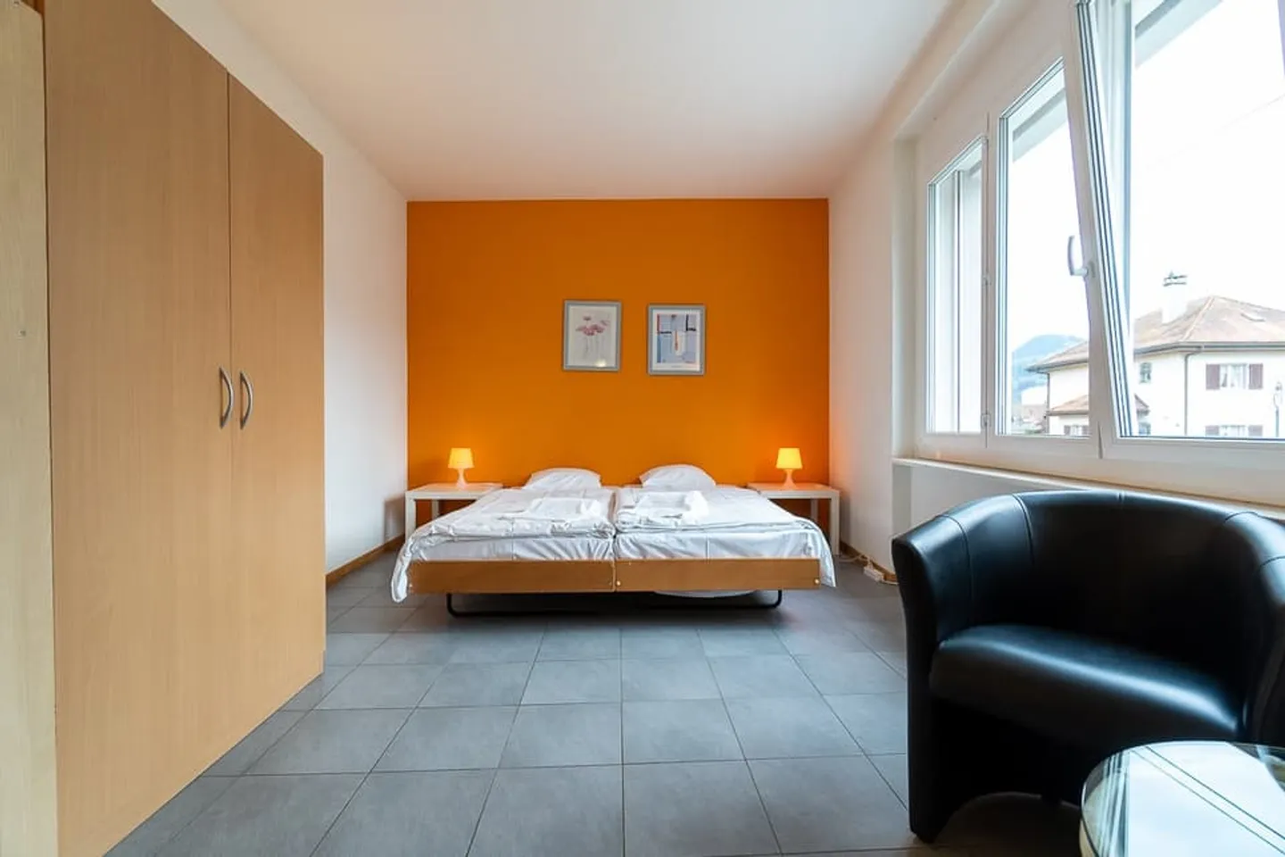 Studio Entièrement Meublé et Équipé - Avec ou Sans Service Hôtelier - Photo 5 sur 6