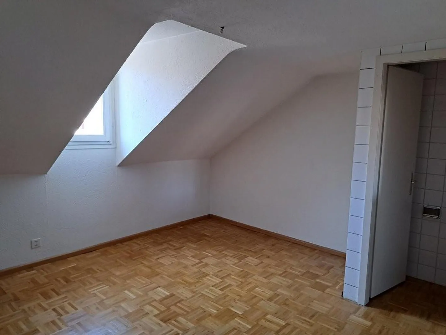 Living in the Heart of Birsfelden - Photo 12 of 12