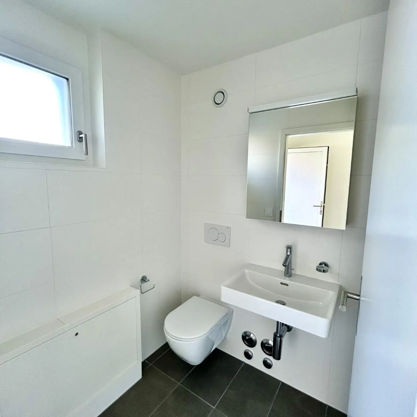 Espace Commercial Lumineux - Photo 8 sur 10