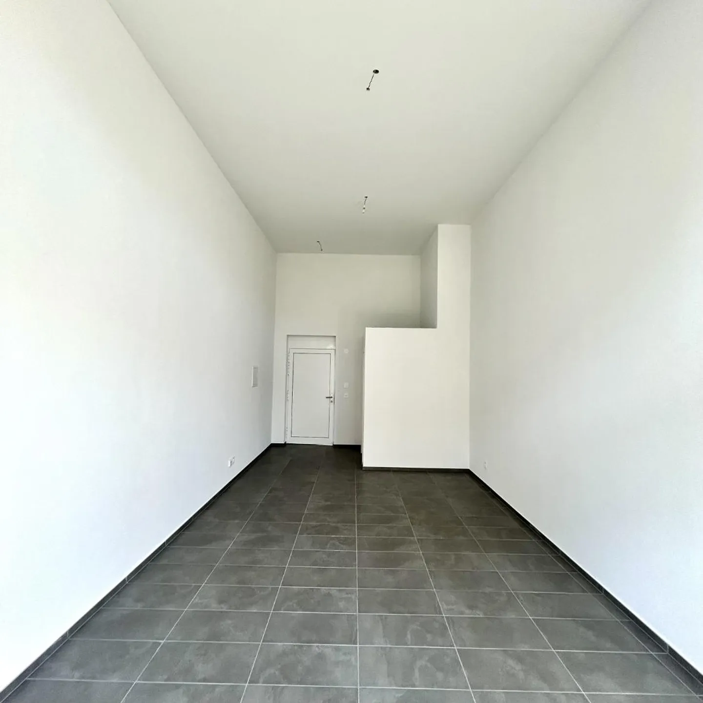 Espace Commercial Lumineux - Photo 4 sur 10