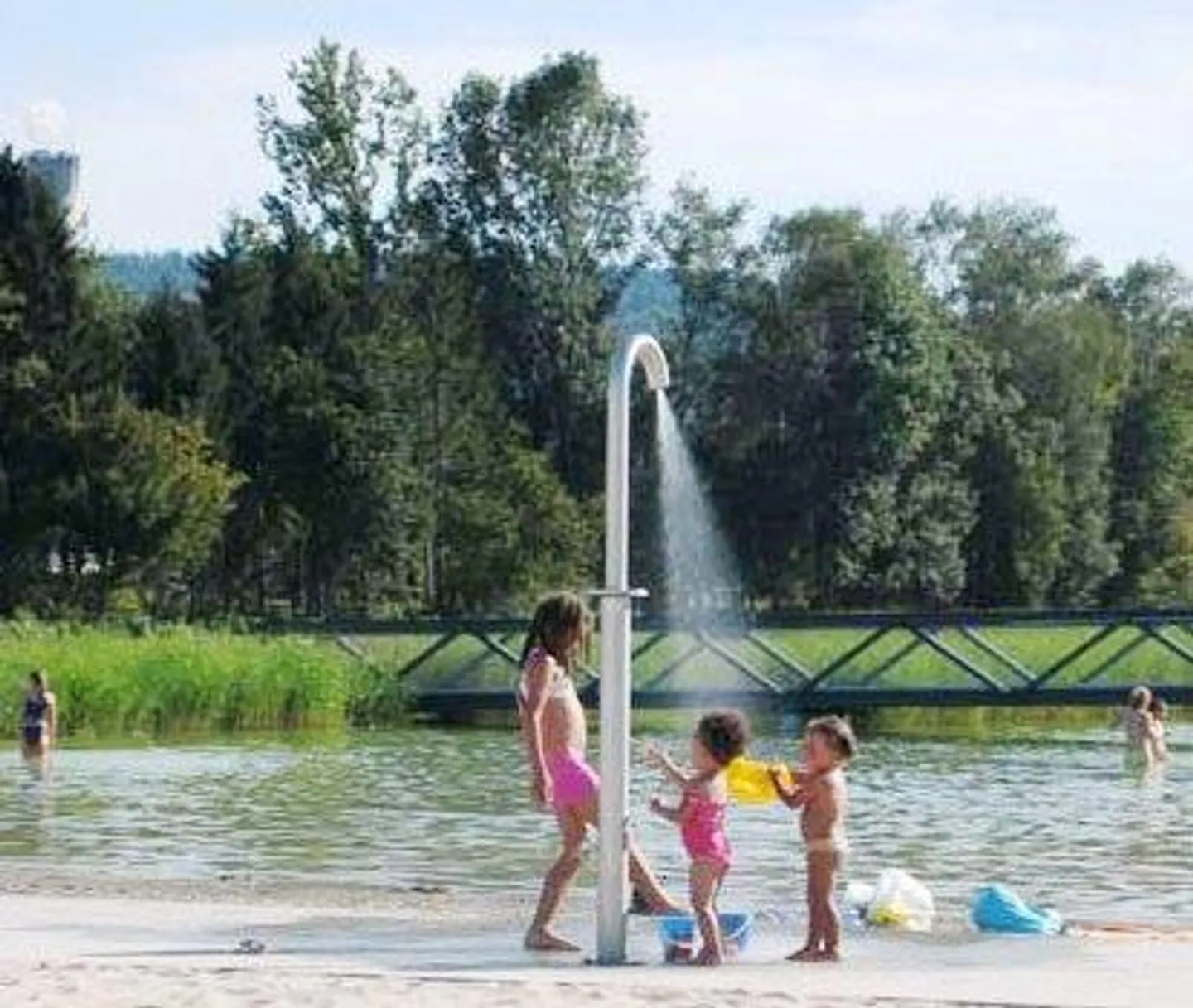 Appartement moderne et lumineux de 3,5 pièces avec vue dégagée à Glattpark, emplacement calme - Photo 11 sur 12