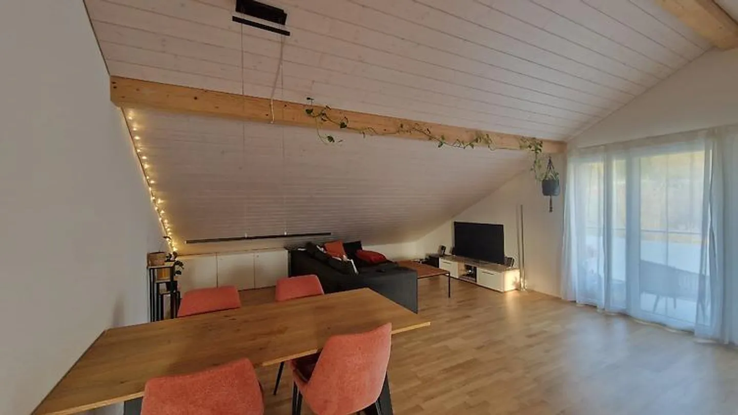 APPARTAMENTO 2½ STANZE A KÖNIZ (BE), ARREDATO, TEMPORANEO - Foto 2 di 10