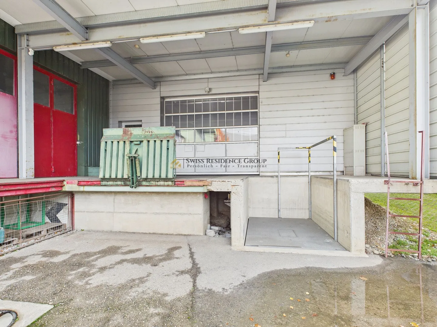 Office - Production & Industrial Building in Prime Location for Rent - Photo 14 of 40