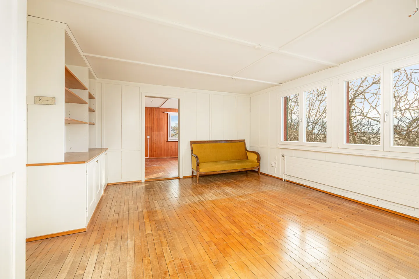 Dreamlike panoramic location with development potential - Photo 4 of 12