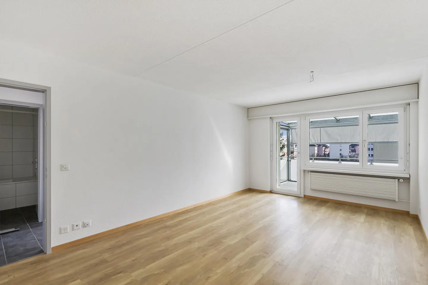 Ottimo appartamento di 3.5 locali al piano rialzato in affitto - Foto 3 di 6