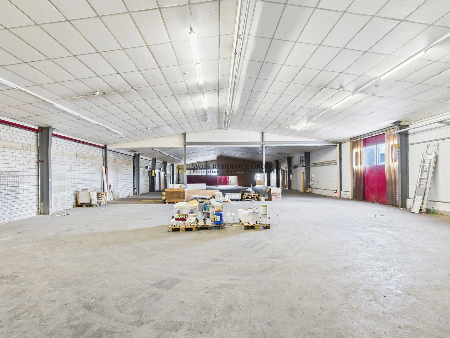 Office - Production & Industrial Building in Prime Location for Rent - Photo 30 of 40