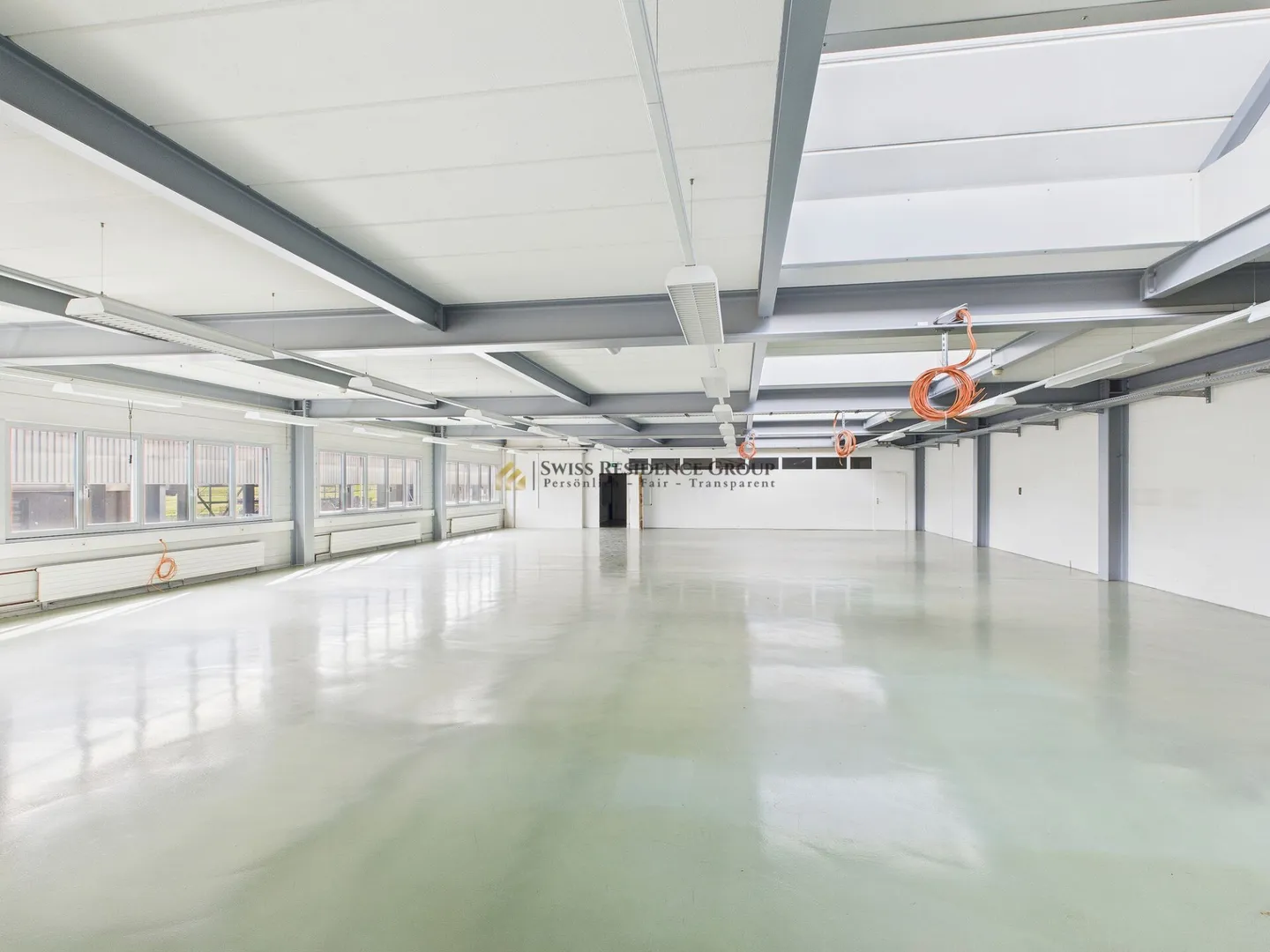 Office - Production & Industrial Building in Prime Location for Rent - Photo 36 of 40