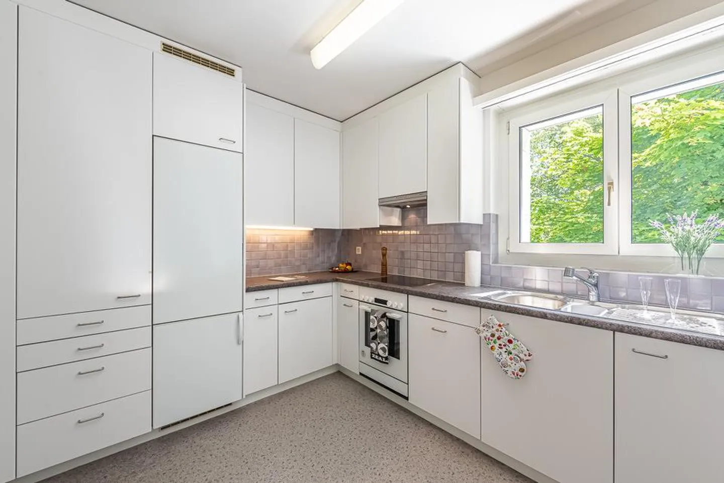 Modernes Apartment in grüner Umgebung - Foto 3 von 5