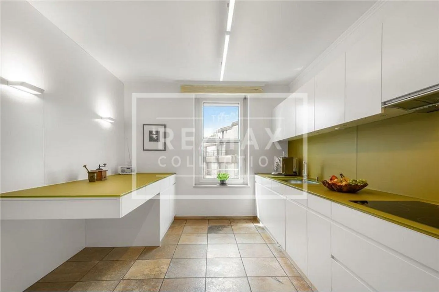 Exclusive City Apartment in the Heart of Lucerne - Photo 5 of 13