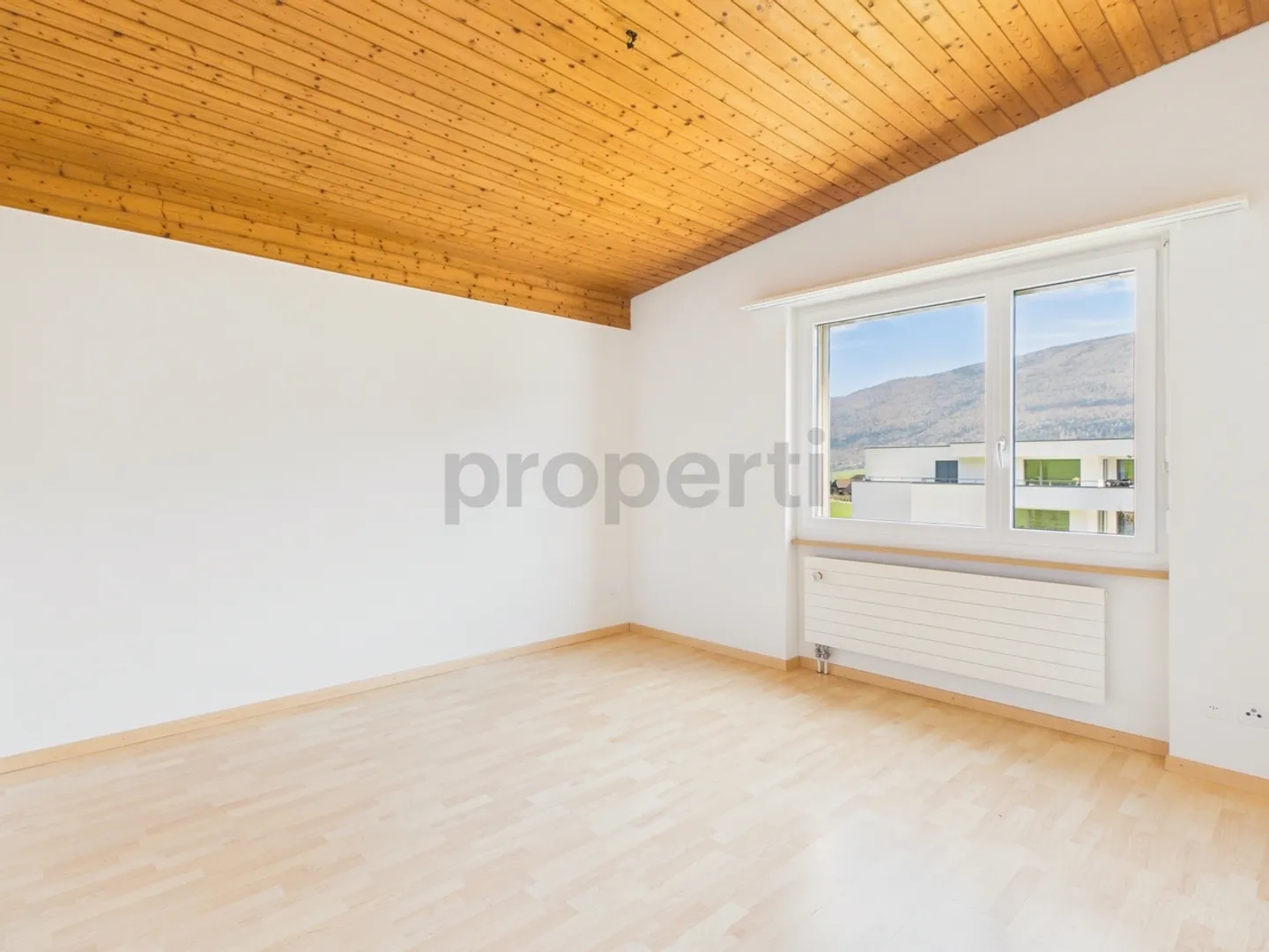 Luminoso appartamento di 4,5 stanze con balcone, Aedermannsdorf - Foto 5 di 13