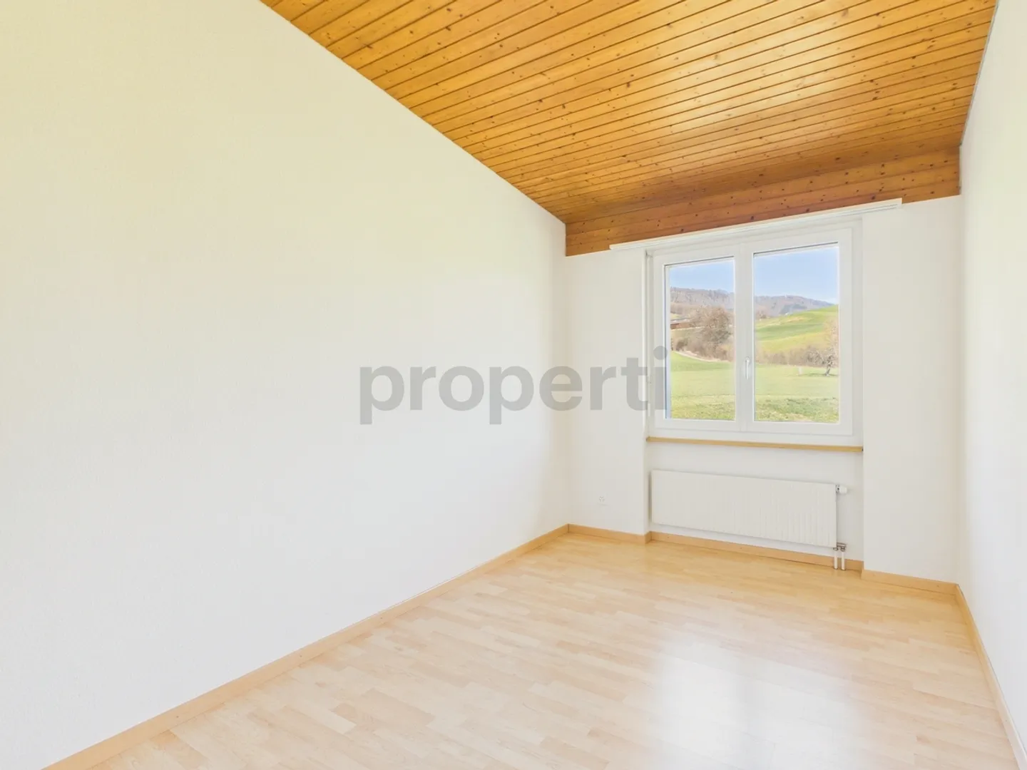 Luminoso appartamento di 4,5 stanze con balcone, Aedermannsdorf - Foto 8 di 13