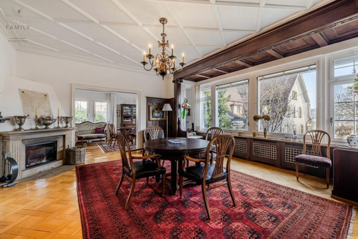 Villa représentative de style Art Nouveau (avec 4 appartements) dans un emplacement privilégié sur Rosenberg - Photo 9 sur 13