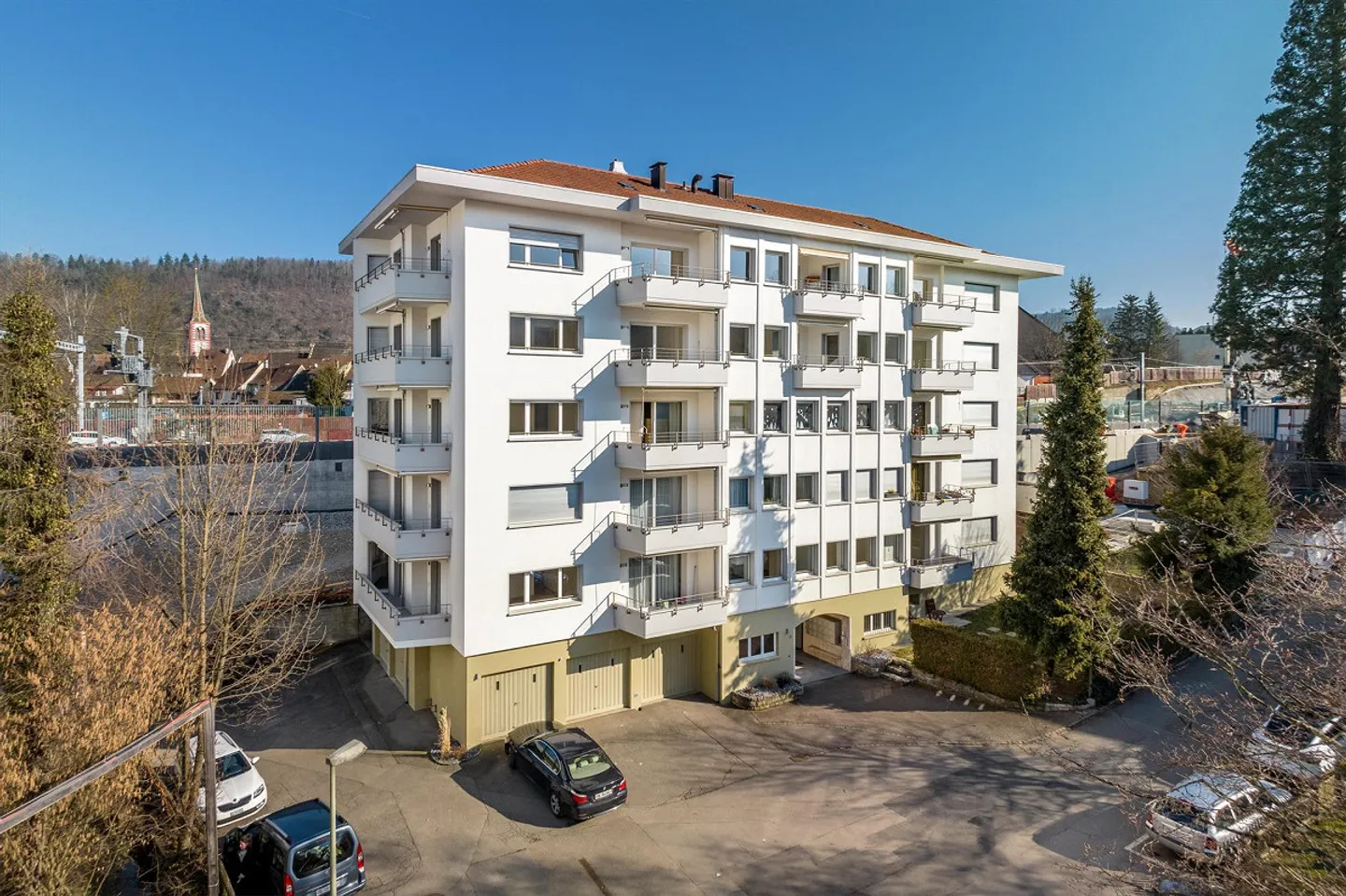 Appartamento moderno di 3,5 locali direttamente alla stazione di Liestal - Foto 1 di 8