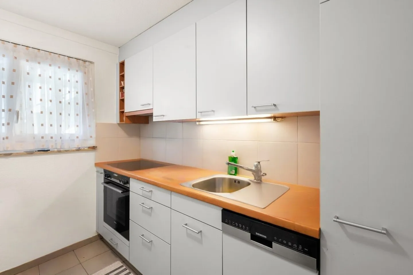 Stilvolles Apartment in Adliswil - Foto 3 von 6