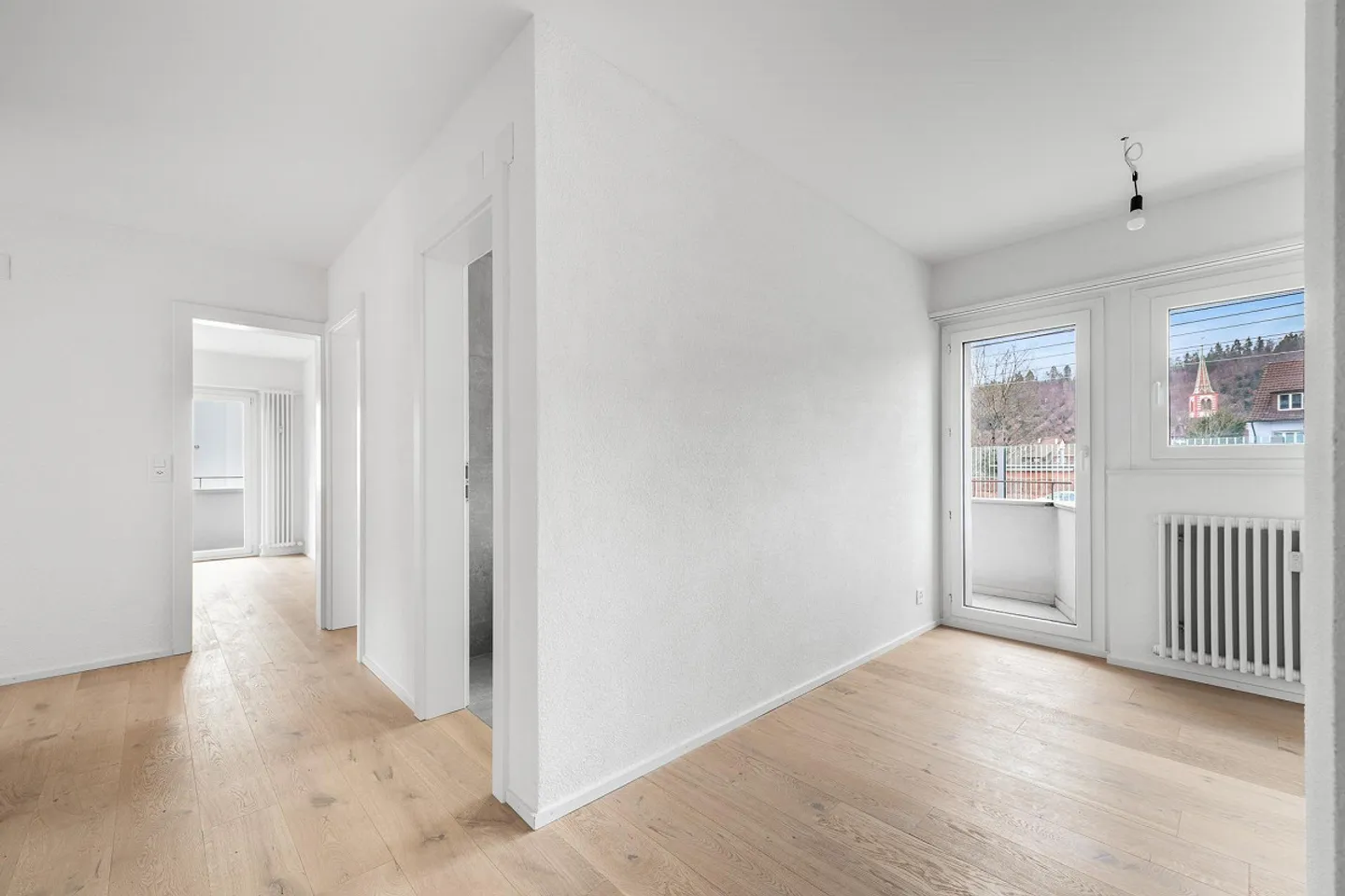 Appartamento moderno di 3,5 locali direttamente alla stazione di Liestal - Foto 3 di 8