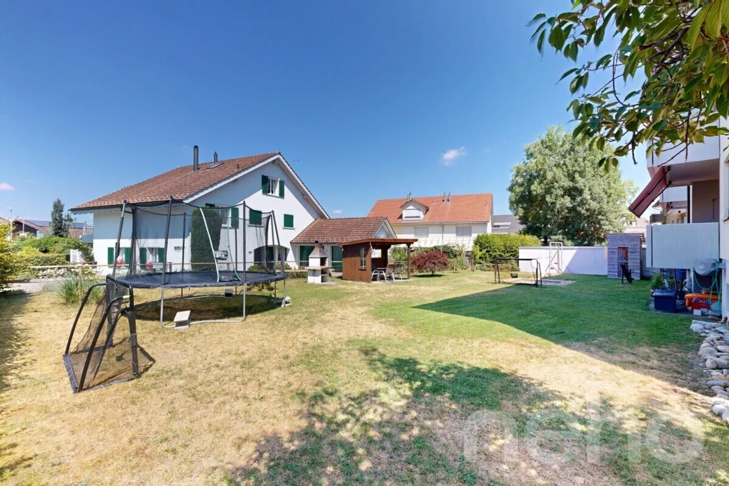 Maison multifamiliale bien entretenue avec 9 appartements à Schwarzenbach SG - Photo 12 sur 12