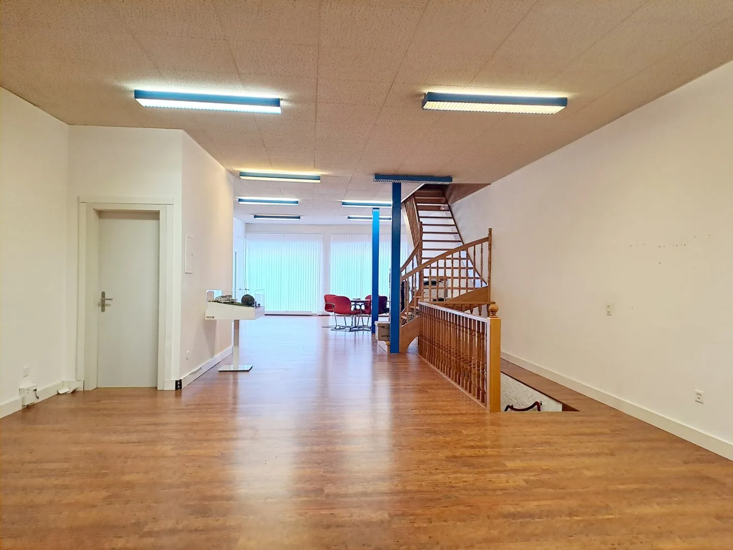 Spazio ufficio in affitto - Foto 1 di 10