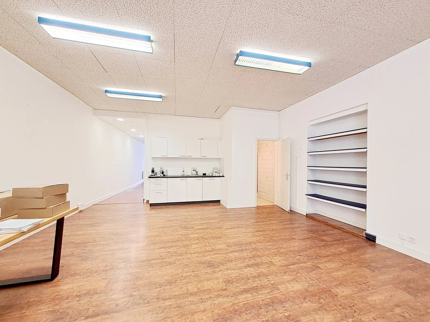 Spazio ufficio in affitto - Foto 4 di 10