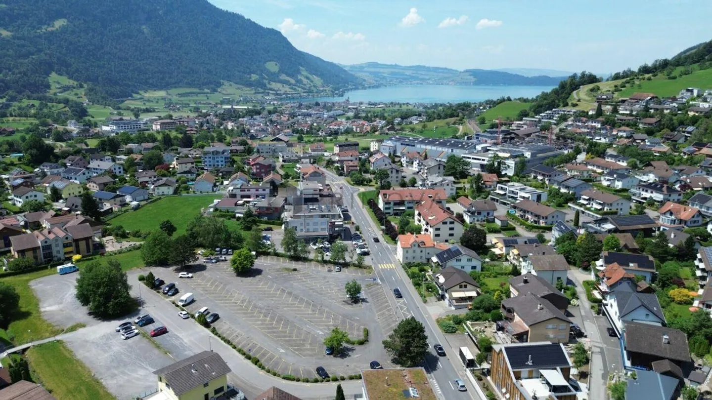 Immeuble résidentiel et commercial avec potentiel de création de valeur ! Investissez maintenant dans un emplacement de choix au cœur de la Suisse. - Photo 5 sur 5