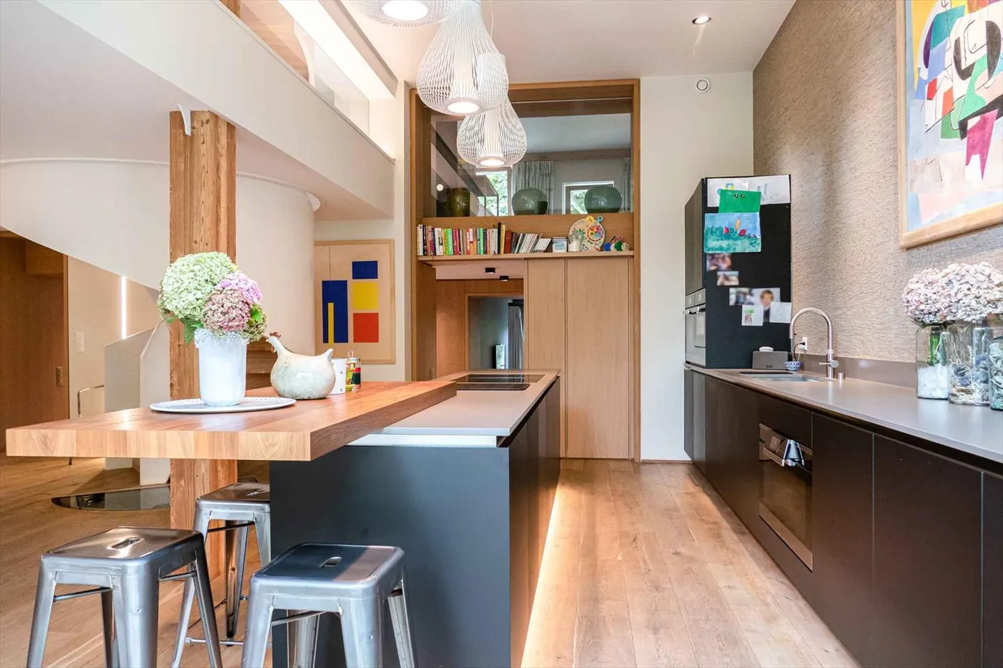 Casa completamente ristrutturata in un contesto bucolico a Vandoeuvres - Foto 3 di 13