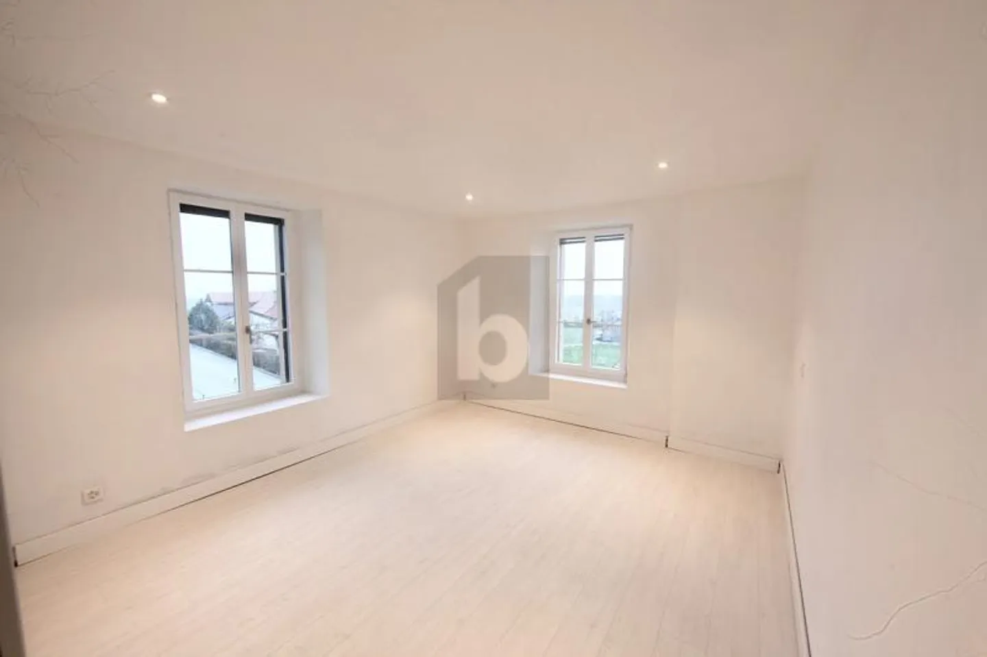 AUTHENTIC CHARM AND UNOBSTRUCTED VIEW! - Photo 5 of 6