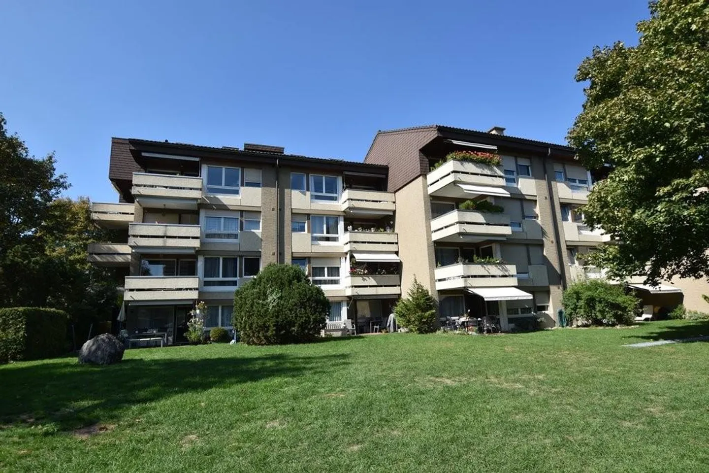 Appartamento ristrutturato di 3,5 stanze con galleria in affitto - Foto 10 di 10