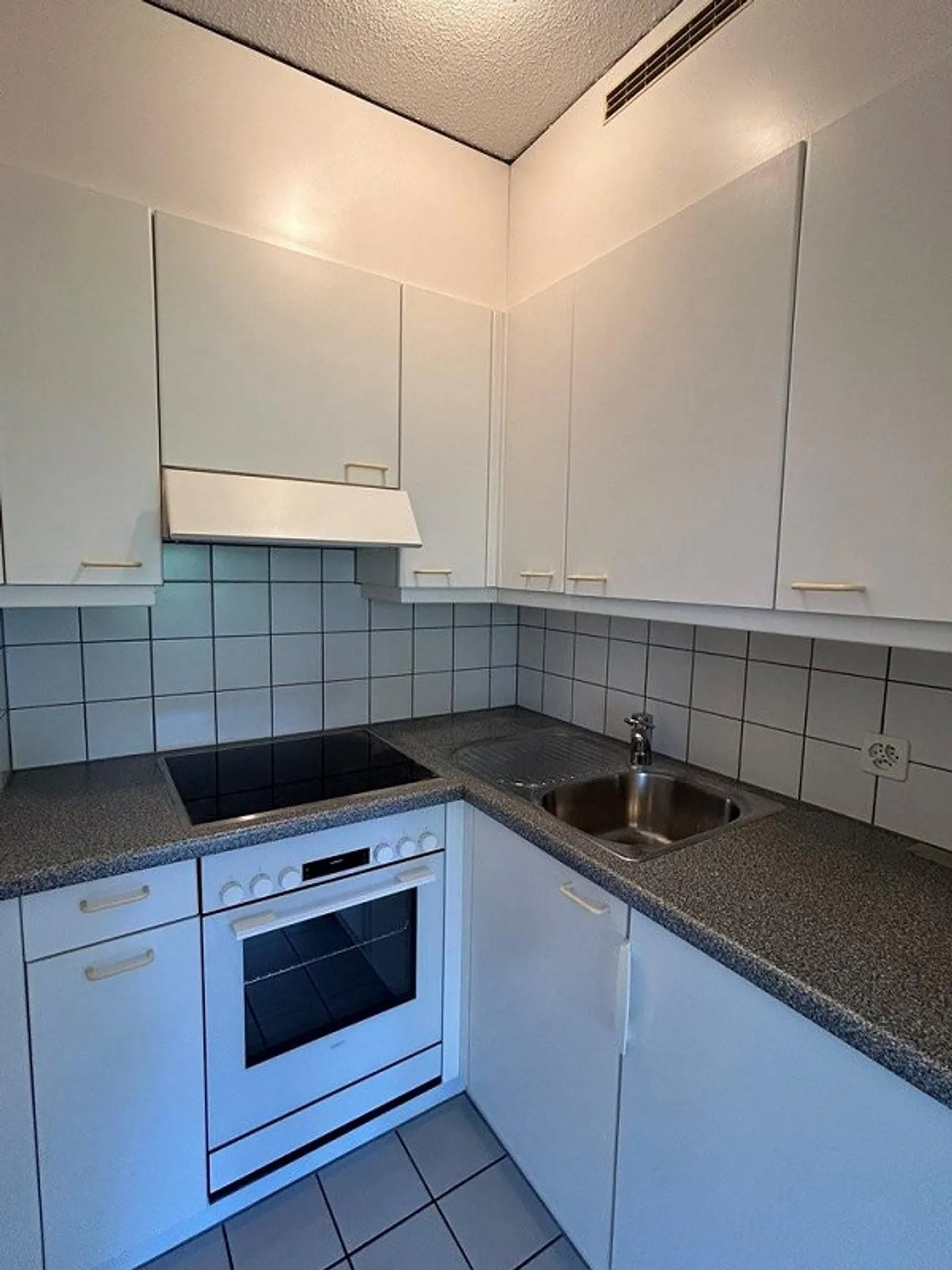 Appartement 2 pièces au cœur de Zurich ! - Photo 4 sur 6