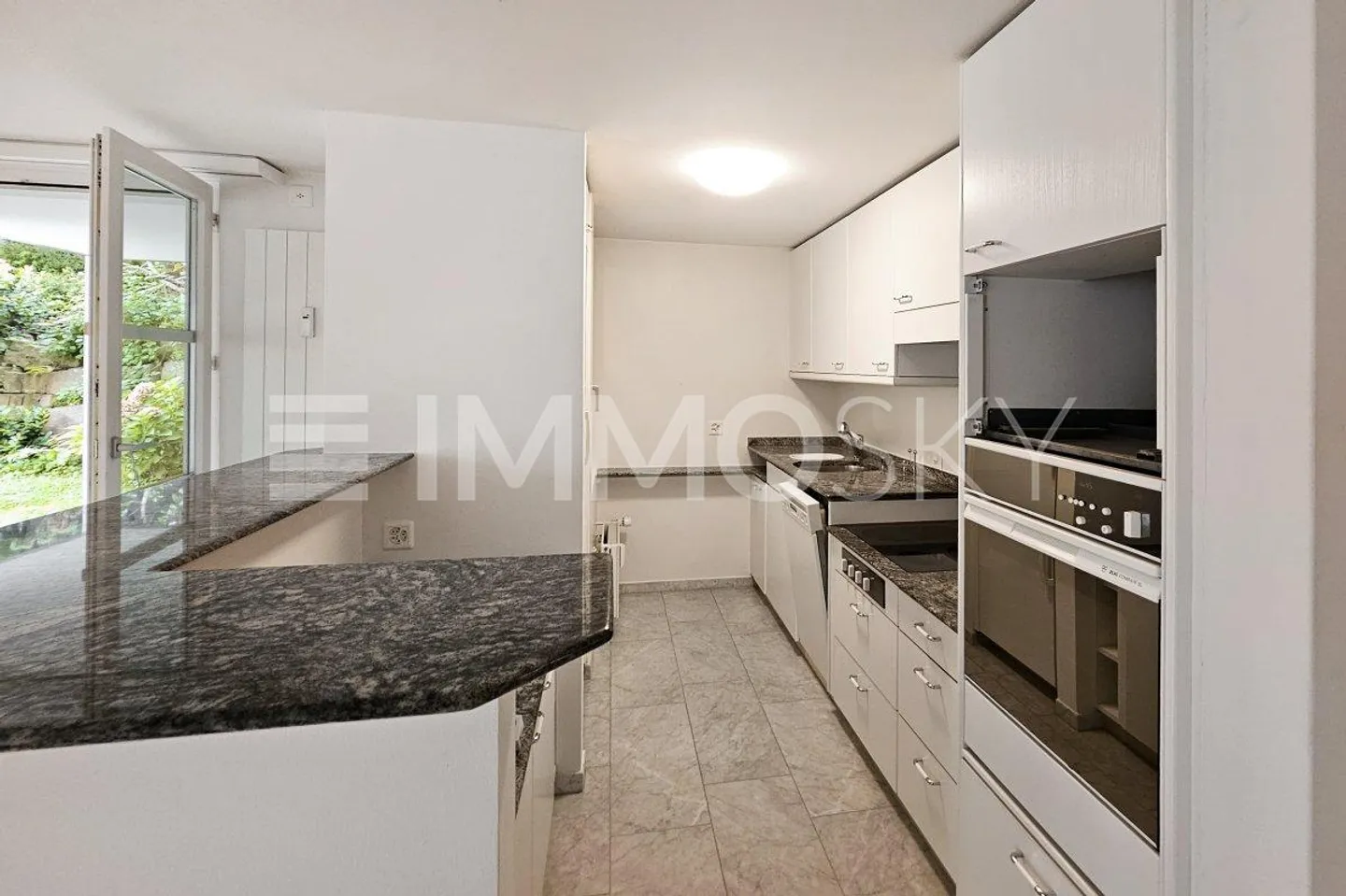 «RISERVATO» - Foto 3 di 5