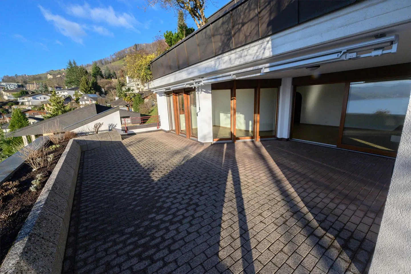 Terrassenwohnung mit Seesicht - Foto 2 von 8