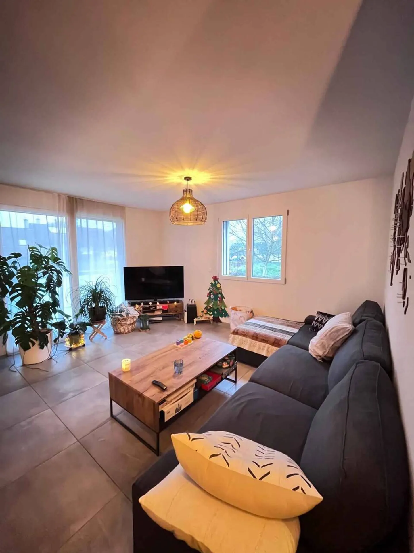 Apartment for rent - Photo 1 of 6