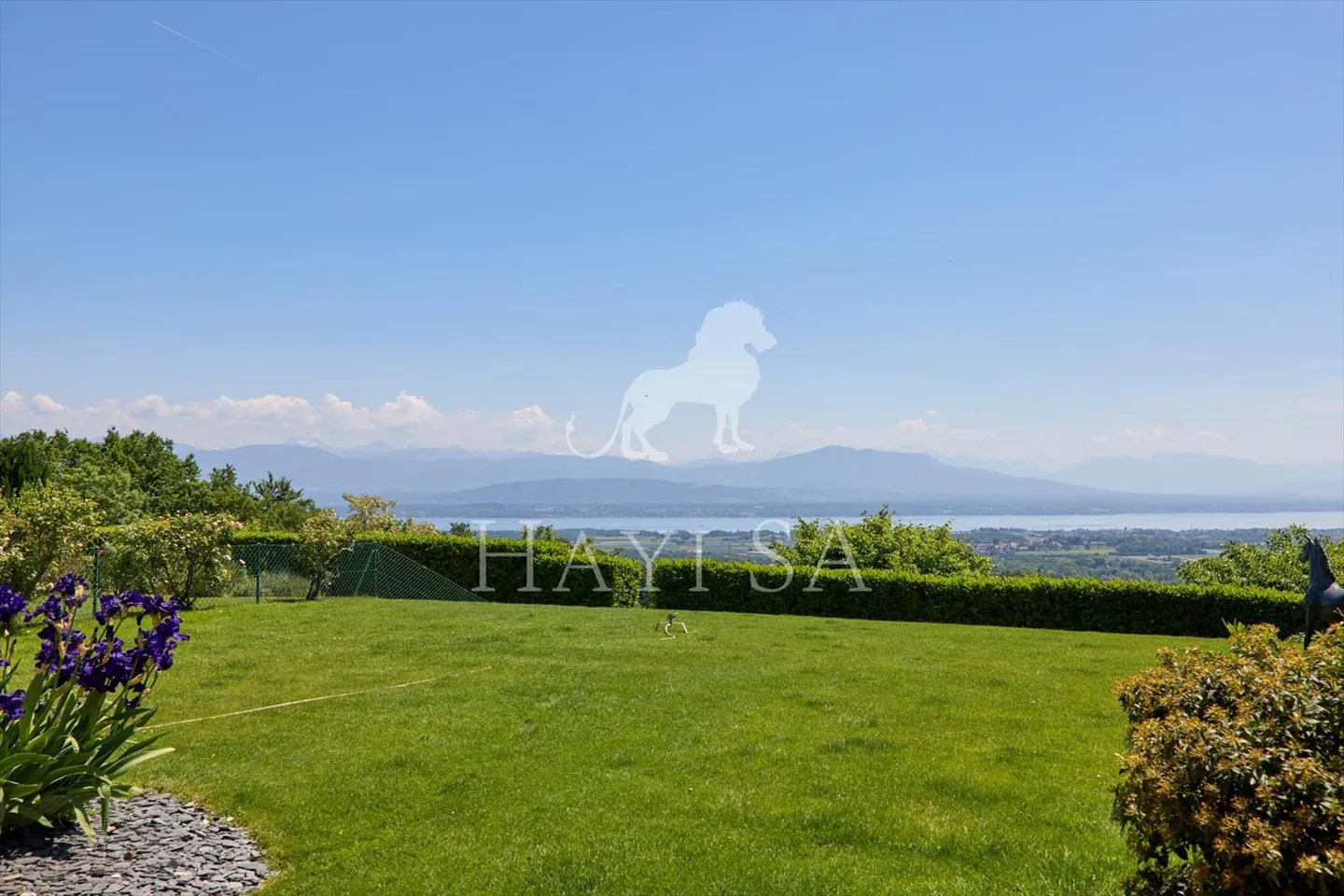 Luxueux appartement avec vue panoramique sur le lac et les Alpes - Photo 12 sur 12