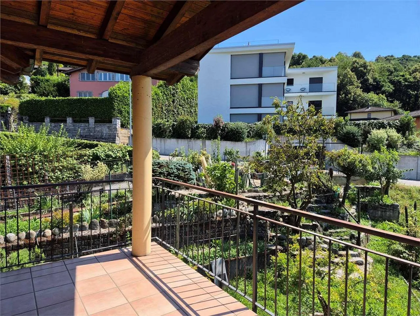 Ref. 2617_Single-family house - Photo 1 of 13