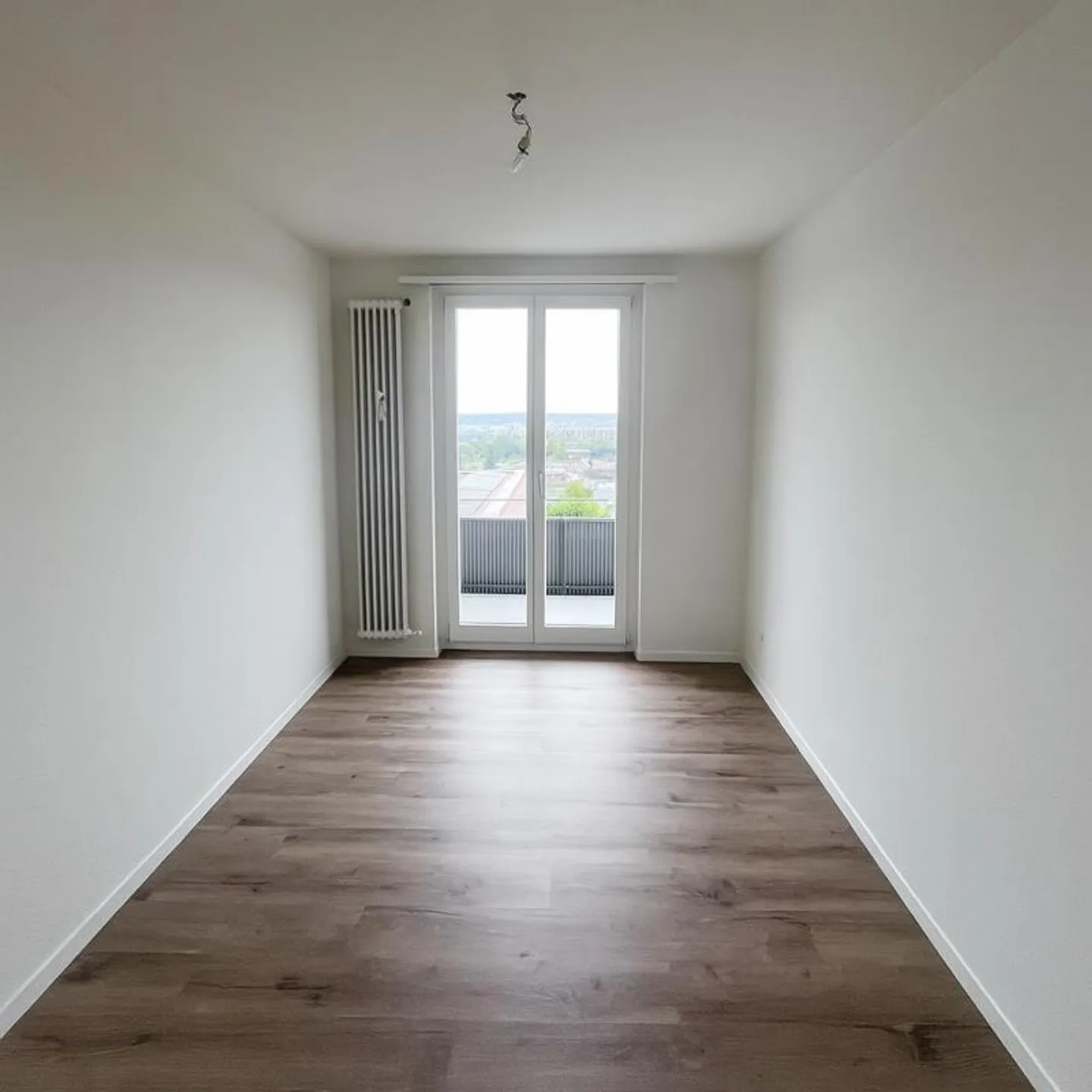 Appartement abordable dans un endroit calme - Photo 1 sur 8