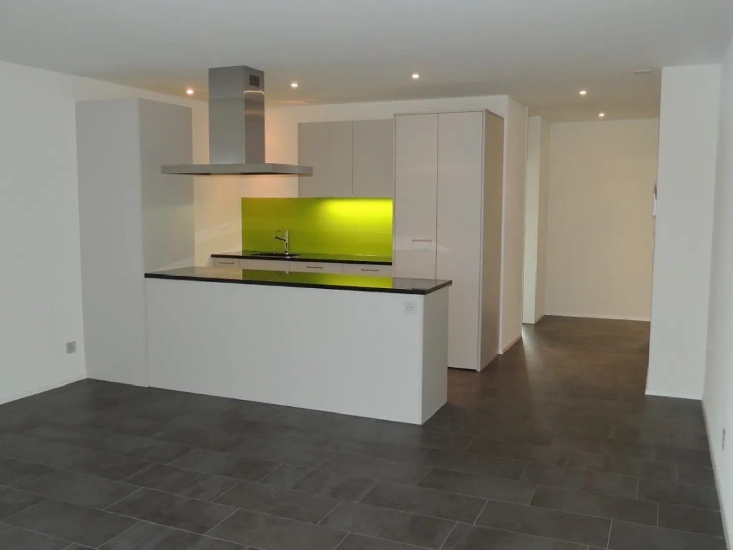 Couple or Single Apartment with Large Patio - Photo 2 of 14