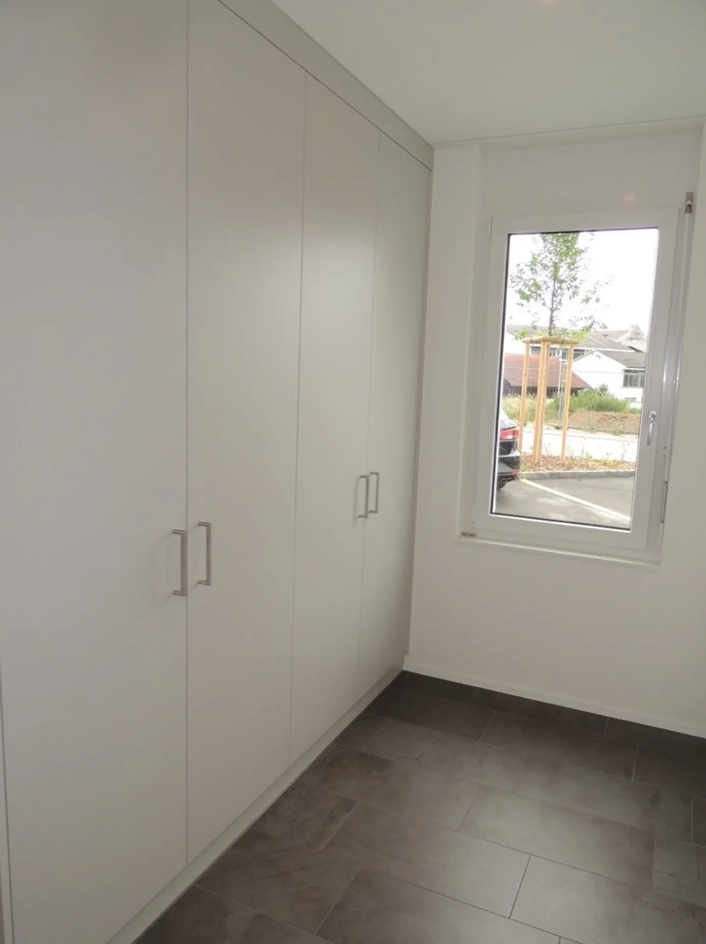 Couple or Single Apartment with Large Patio - Photo 11 of 14