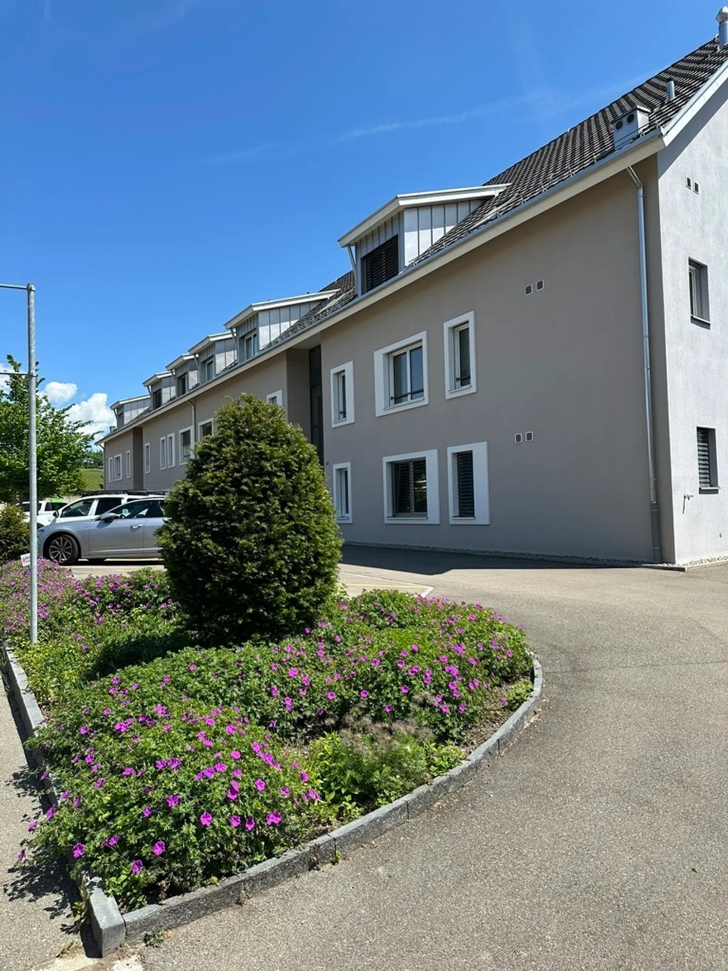 Couple or Single Apartment with Large Patio - Photo 13 of 14