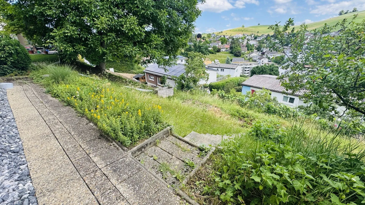 Detached 5-room single-family house with garage, forecourt, balcony, garden and beautiful view - Photo 22 of 26