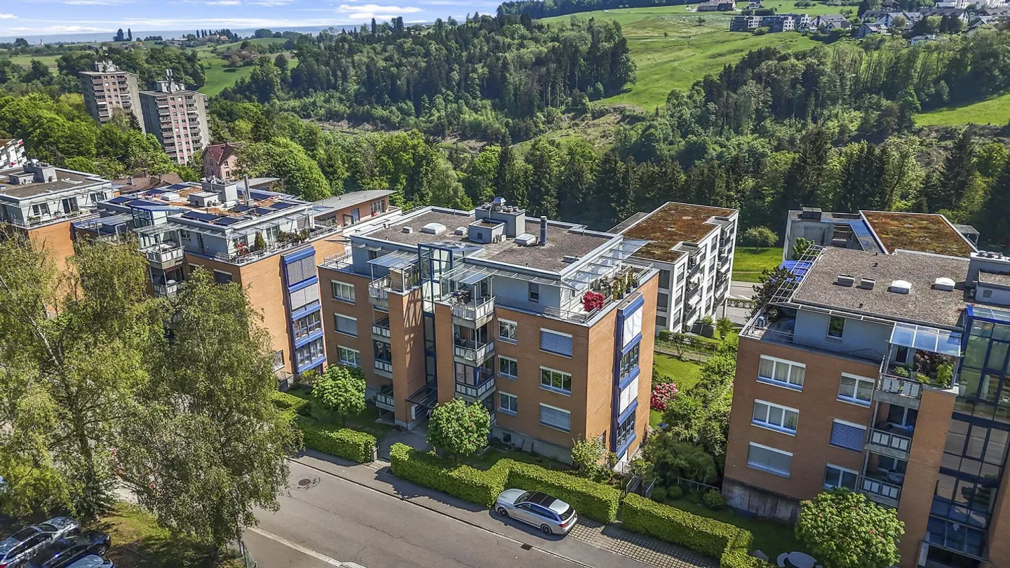 Modernes Apartment mit Balkonen - Foto 15 von 16